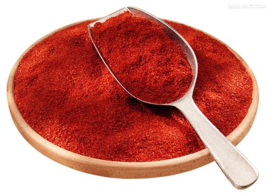 100 grammi di peperoncino rosso in polvere organico Ingrediente naturale con impurezza massima dell'1% per la lavorazione e l'arricchimento degli alimenti