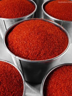 Organic Chinese Cuisine Chilli Pepper Powder with 24 Months Shelf Life and 0-100 SHU Heat Level