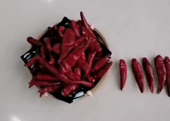 20000 umidità dei peperoni 12% di SHU Chinese Dried Red Chili con il gambo