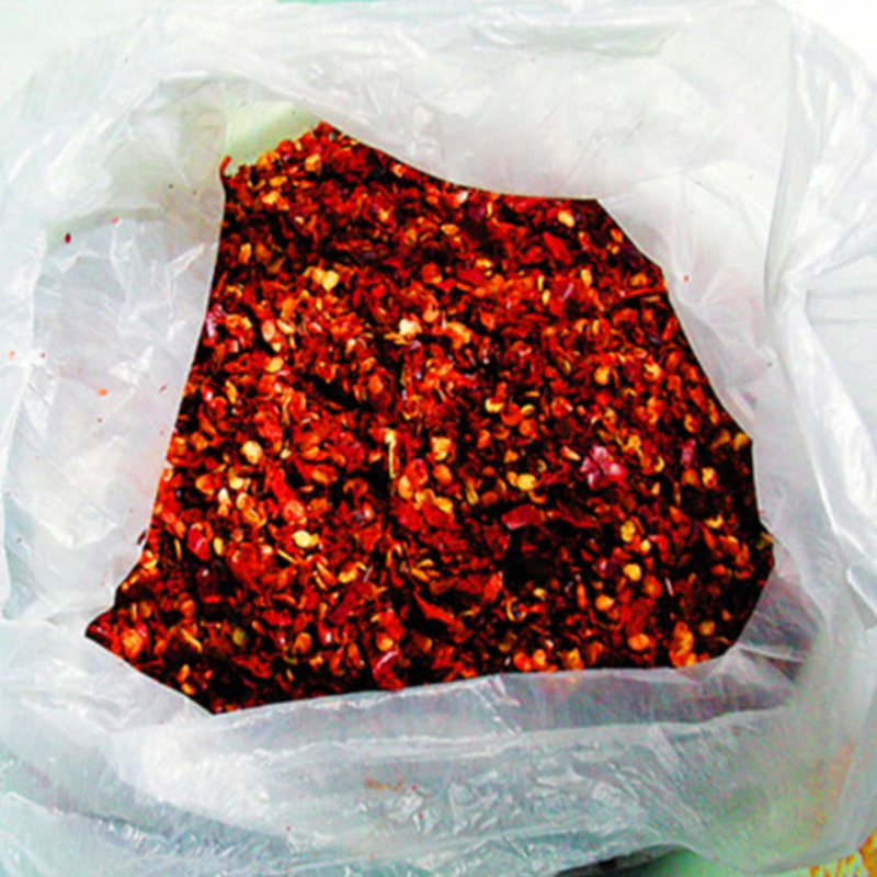4-7 cm di fiocchi di peperoncino rosso Conservare in un luogo fresco e asciutto per un sapore autentico